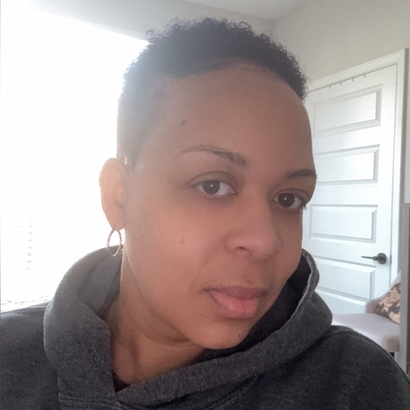 Meet your Posher, Ericka - Picture 5 of 6